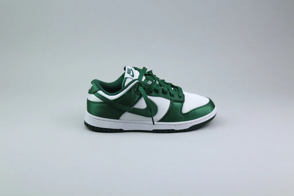 NIKE DUNK LOW 'SATIN GREEN' (WOMEN'S)  SIZE 40 (ARCHIVE)